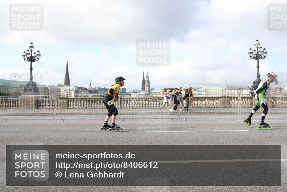29.06.2025 - hella hamburg halbmarathon Lena Gebhardt http://msf.ph/oto/8406612 29.06.2025 08:54:31 Lombardsbrücke 383 meine-sportfotos.de