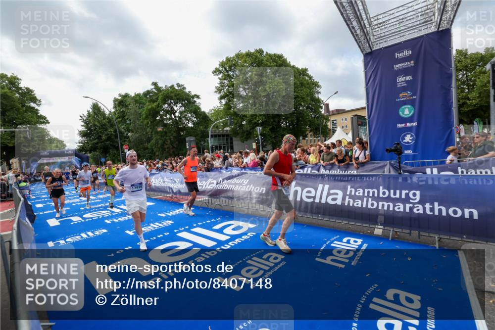 29.06.2025 - hella hamburg halbmarathon Zöllner http://msf.ph/oto/8407148 29.06.2025 10:42:07 Ziel 1441, 5690, 6593, 7363, 10216, 11417, 12098, 12292, 13196, 15846, 16677, 17864, 17926, 18920, 19046 meine-sportfotos.de
