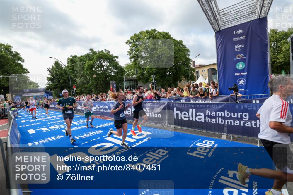 29.06.2025 - hella hamburg halbmarathon Zöllner http://msf.ph/oto/8407451 29.06.2025 10:42:22 Ziel 1312, 1903, 2675, 6639, 6770, 7865, 9365, 13709, 13746, 13807, 14226, 14811, 14899, 15270, 15654, 16281, 16660, 17182 meine-sportfotos.de