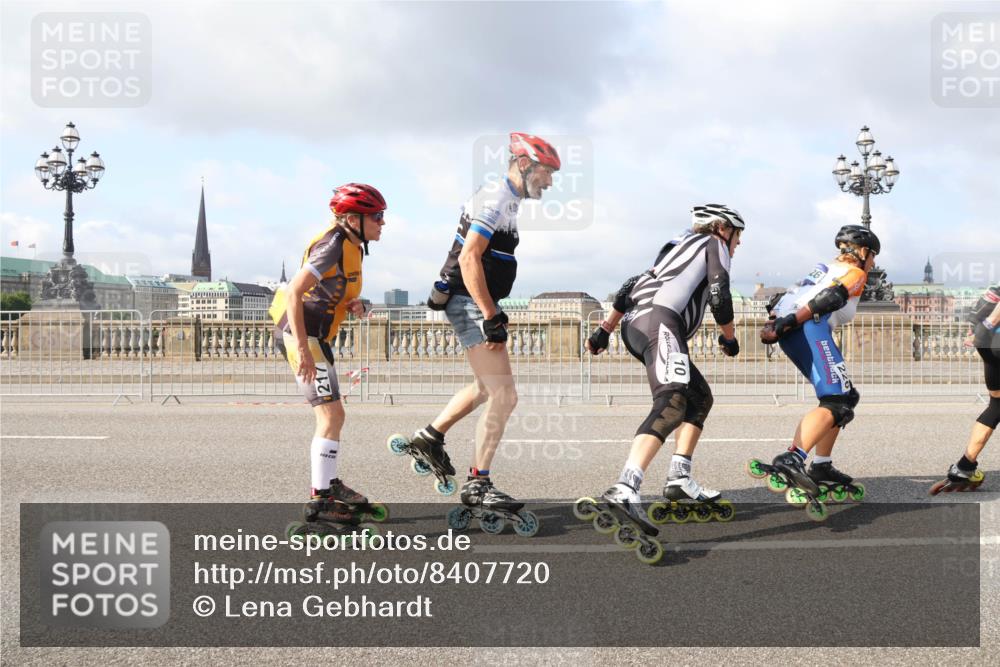 29.06.2025 - hella hamburg halbmarathon Lena Gebhardt http://msf.ph/oto/8407720 29.06.2025 08:54:43 Lombardsbrücke 10 meine-sportfotos.de