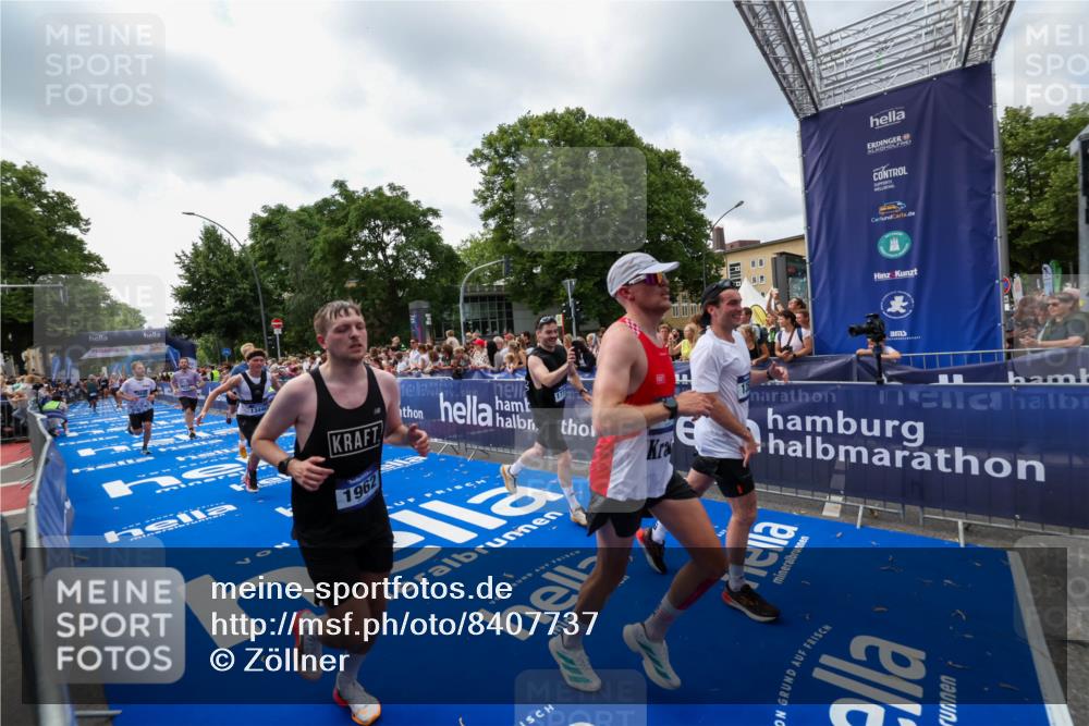 29.06.2025 - hella hamburg halbmarathon Zöllner http://msf.ph/oto/8407737 29.06.2025 10:42:36 Ziel 1209, 1353, 1735, 1962, 4235, 7116, 7448, 7508, 7734, 13446, 13483, 16295, 16333, 17016, 17733, 18632, 18680 meine-sportfotos.de