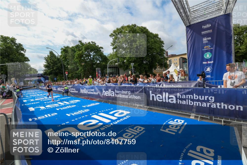 29.06.2025 - hella hamburg halbmarathon Zöllner http://msf.ph/oto/8407759 29.06.2025 10:16:14 Ziel 50 meine-sportfotos.de