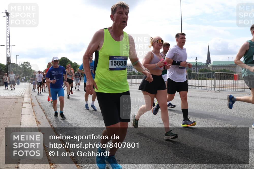 29.06.2025 - hella hamburg halbmarathon Lena Gebhardt http://msf.ph/oto/8407801 29.06.2025 10:16:48 Lombardsbrücke 12297, 335, 15658, 1117, 1212, 1240, 1244, 1331, 1348, 1403, 1553, 1599, 1602, 1825, 2225, 2347, 2912, 3030, 3088, 3156, 3176, 3450, 3484, 3622, 3687, 4478, 4583, 5036, 5037, 5294, 6024, 6328, 6488, 6742, 6941, 6948, 7114, 7115, 7158, 7257, 7345, 7358, 7360, 7376, 7753, 7924, 7928, 8263, 8295, 8317, 8513, 8597, 8619, 8645, 8707, 8847, 8857, 9091, 9208, 9332, 9492, 9628, 9664, 9676, 9810, 10076, 10139, 10141, 10232, 11344, 11345 meine-sportfotos.de