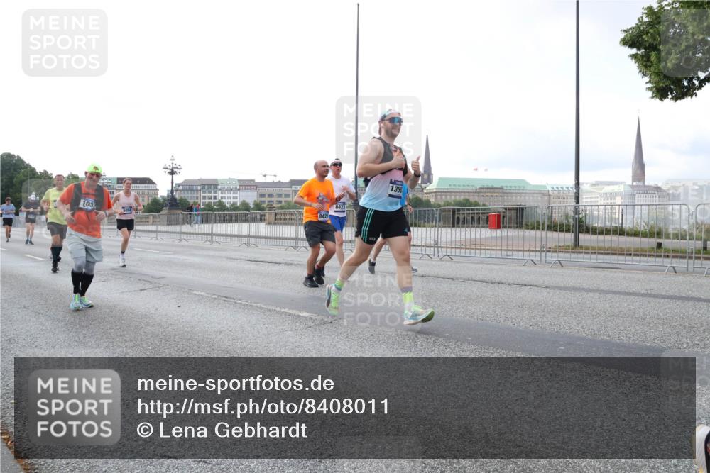 29.06.2025 - hella hamburg halbmarathon Lena Gebhardt http://msf.ph/oto/8408011 29.06.2025 10:04:06 Lombardsbrücke 103, 8421, 8423, 1358, 1032, 1355, 1367, 2277, 2759, 2979, 3488, 4095, 4488, 4587, 5058, 5354, 5363, 5365, 5396, 5613, 5976, 6142, 6706, 6709, 7006, 7017, 7306, 7485, 8177, 8217, 8421, 8422, 8423, 8469, 8484, 8727, 9280, 9526, 9899, 10389, 10756, 11402, 11511, 11582, 11614, 12004, 12005, 12336, 12653, 12998, 13173, 13583, 14340, 14436, 14917, 15520, 15525, 15678, 15859, 16099, 16113, 16621, 17071, 17098, 17437 meine-sportfotos.de