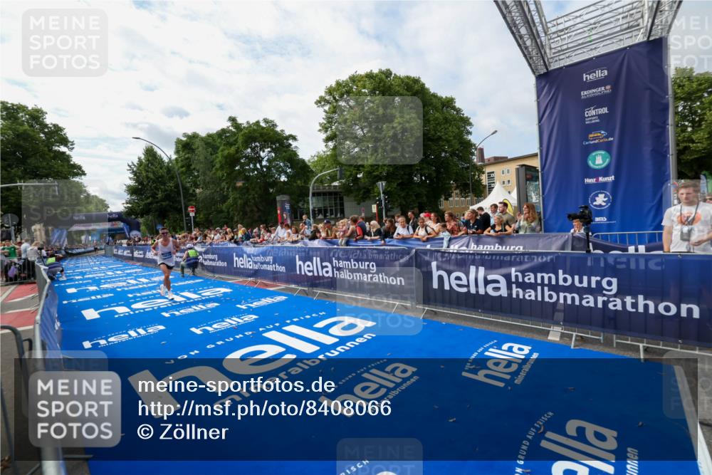 29.06.2025 - hella hamburg halbmarathon Zöllner http://msf.ph/oto/8408066 29.06.2025 10:17:04 Ziel 16529 meine-sportfotos.de