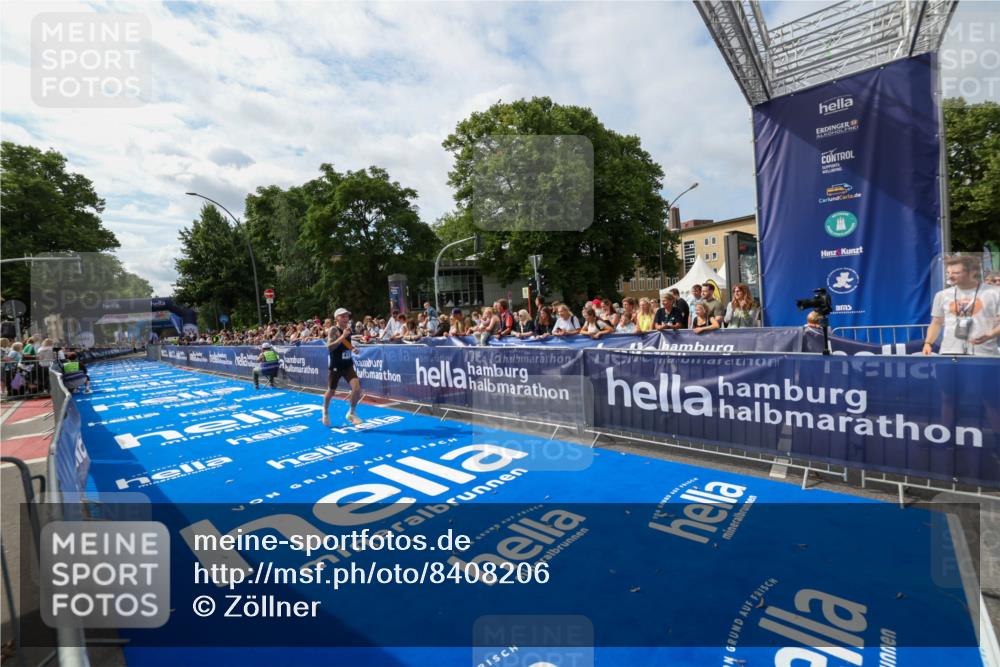 29.06.2025 - hella hamburg halbmarathon Zöllner http://msf.ph/oto/8408206 29.06.2025 10:17:12 Ziel 4116 meine-sportfotos.de