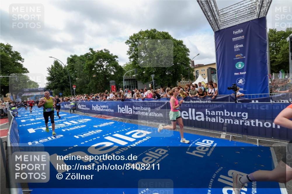 29.06.2025 - hella hamburg halbmarathon Zöllner http://msf.ph/oto/8408211 29.06.2025 10:42:59 Ziel 4823, 5011, 5477, 7035, 8218, 9364, 13398, 14447, 14849, 18559, 18659 meine-sportfotos.de