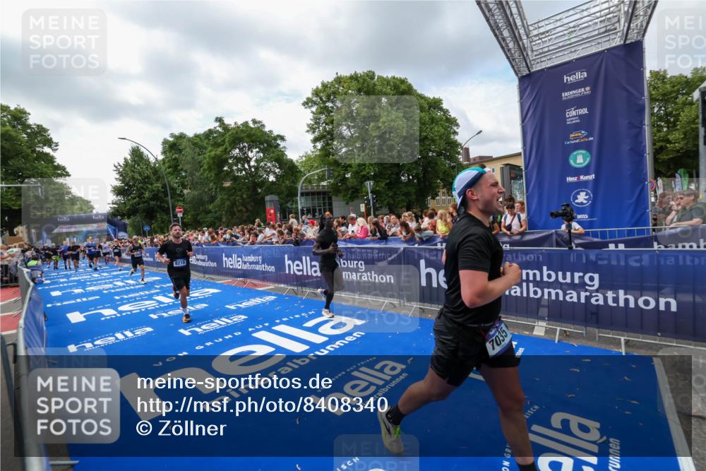 29.06.2025 - hella hamburg halbmarathon Zöllner http://msf.ph/oto/8408340 29.06.2025 10:43:06 Ziel 4229, 6721, 7035, 7451, 8218, 9364, 9833, 10469, 12657, 12723, 12776, 12839, 17177, 19038 meine-sportfotos.de