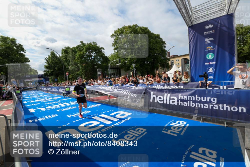 29.06.2025 - hella hamburg halbmarathon Zöllner http://msf.ph/oto/8408343 29.06.2025 10:17:27 Ziel 18694 meine-sportfotos.de