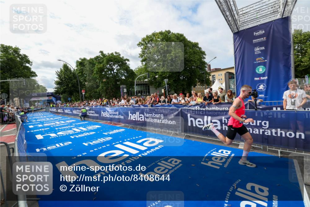 29.06.2025 - hella hamburg halbmarathon Zöllner http://msf.ph/oto/8408644 29.06.2025 10:18:08 Ziel 17786, 19072 meine-sportfotos.de