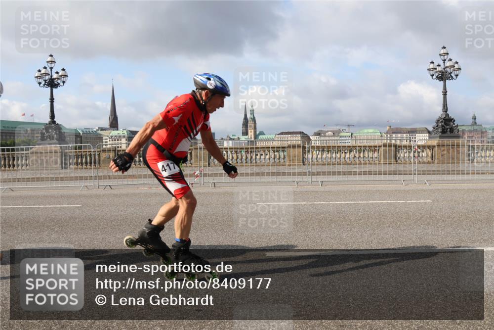 29.06.2025 - hella hamburg halbmarathon Lena Gebhardt http://msf.ph/oto/8409177 29.06.2025 08:55:07 Lombardsbrücke 417 meine-sportfotos.de