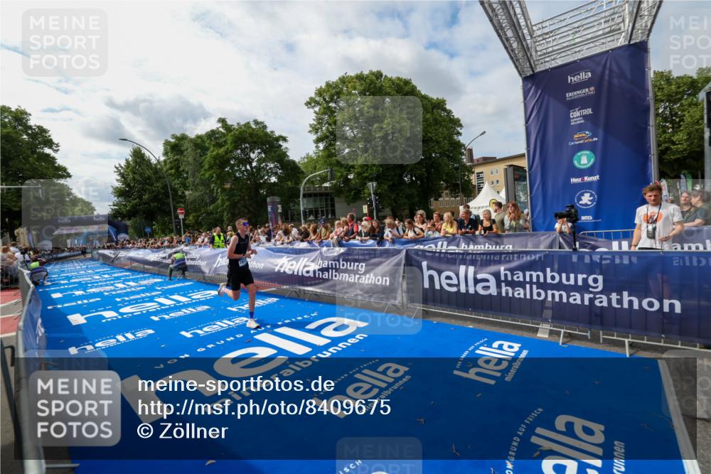 29.06.2025 - hella hamburg halbmarathon Zöllner http://msf.ph/oto/8409675 29.06.2025 10:19:43 Ziel 19108 meine-sportfotos.de