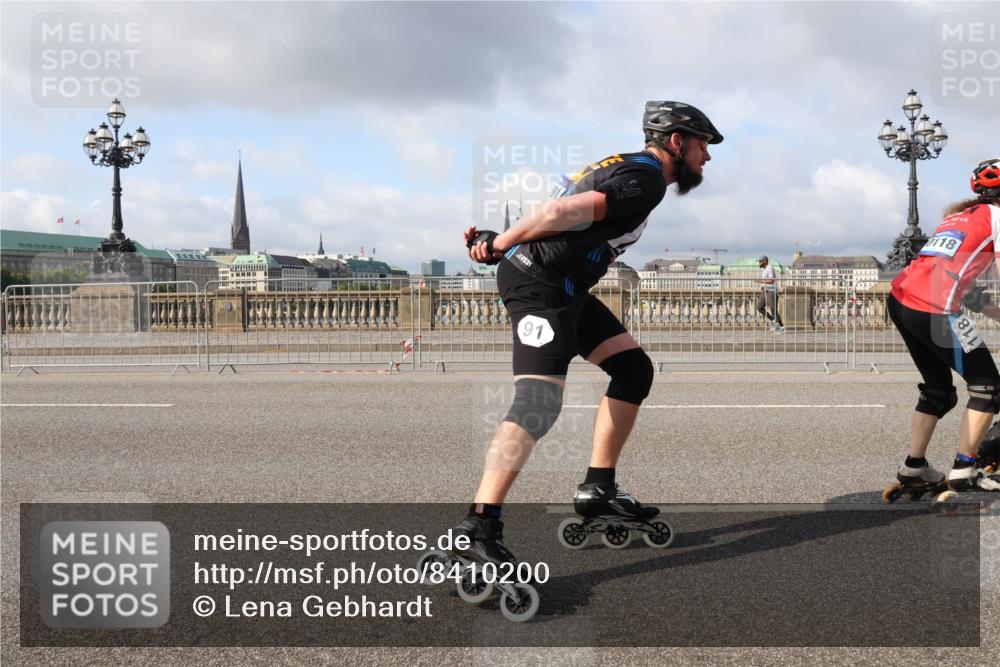 29.06.2025 - hella hamburg halbmarathon Lena Gebhardt http://msf.ph/oto/8410200 29.06.2025 08:55:10 Lombardsbrücke 3, 0118, 118 meine-sportfotos.de
