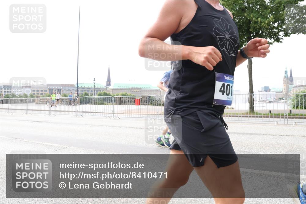 29.06.2025 - hella hamburg halbmarathon Lena Gebhardt http://msf.ph/oto/8410471 29.06.2025 10:25:09 Lombardsbrücke 401, 1627, 1740, 2000, 2108, 2249, 2278, 3099, 3920, 3961, 3963, 4008, 4010, 4444, 5126, 5564, 5814, 6869, 7778, 8083, 8962, 9573, 9927, 11157, 11400, 11816, 11817, 11921, 13510, 14086, 14649, 14898, 15016, 15119, 15124, 15153, 15679, 15942, 16421, 16422, 17185, 17535, 17954, 18194, 18198 meine-sportfotos.de