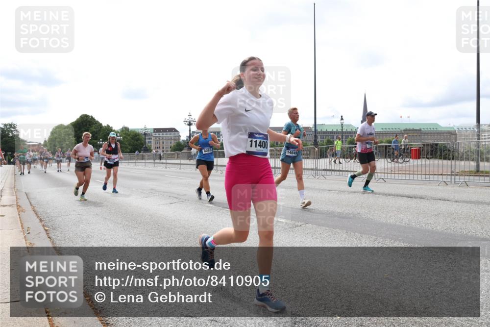 29.06.2025 - hella hamburg halbmarathon Lena Gebhardt http://msf.ph/oto/8410905 29.06.2025 10:25:15 Lombardsbrücke 8083, 11400, 14649, 1093, 1627, 1740, 2000, 2108, 2249, 2278, 3920, 3961, 3963, 4008, 4010, 4444, 5126, 5564, 5814, 6869, 7778, 8083, 8962, 9573, 9927, 10845, 10846, 11157, 11400, 11662, 11921, 13510, 13842, 14086, 14649, 14898, 15016, 15119, 15124, 15153, 15283, 15679, 15942, 16421, 16422, 17185, 17954, 18194, 18198 meine-sportfotos.de
