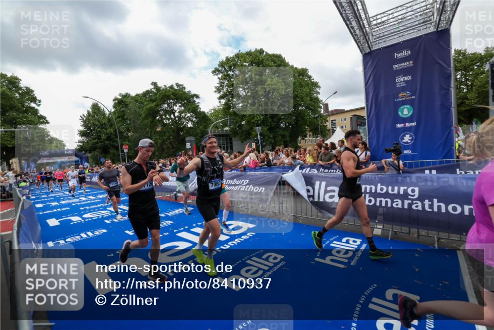 29.06.2025 - hella hamburg halbmarathon Zöllner http://msf.ph/oto/8410937 29.06.2025 10:45:18 Ziel 2188, 6054, 6375, 6575, 6819, 7087, 10064, 12783, 15563, 15636, 15651, 15741, 15760, 16513, 17120, 17960, 18346, 18718 meine-sportfotos.de