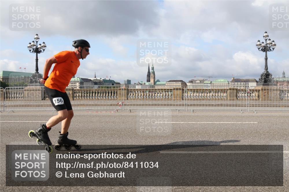 29.06.2025 - hella hamburg halbmarathon Lena Gebhardt http://msf.ph/oto/8411034 29.06.2025 08:55:19 Lombardsbrücke 156 meine-sportfotos.de