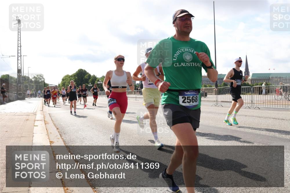 29.06.2025 - hella hamburg halbmarathon Lena Gebhardt http://msf.ph/oto/8411369 29.06.2025 09:50:21 Lombardsbrücke 2568, 9017, 666665, 1209, 1358, 1615, 1675, 1688, 1697, 1700, 1800, 1803, 1882, 2415, 2568, 2675, 2719, 2826, 3332, 3530, 4205, 4229, 4380, 4398, 4528, 4823, 5248, 5409, 5436, 5472, 5508, 5745, 5791, 5803, 6123, 6458, 6529, 6649, 6682, 6704, 7026, 7495, 7774, 8450, 8629, 8925, 8958, 9017, 9116, 9294, 9302, 9365, 9711, 9979, 10218, 10894, 10922, 11281, 11379, 11767, 12292, 12327, 12540, 12554, 12895, 13457, 13725, 14560 meine-sportfotos.de