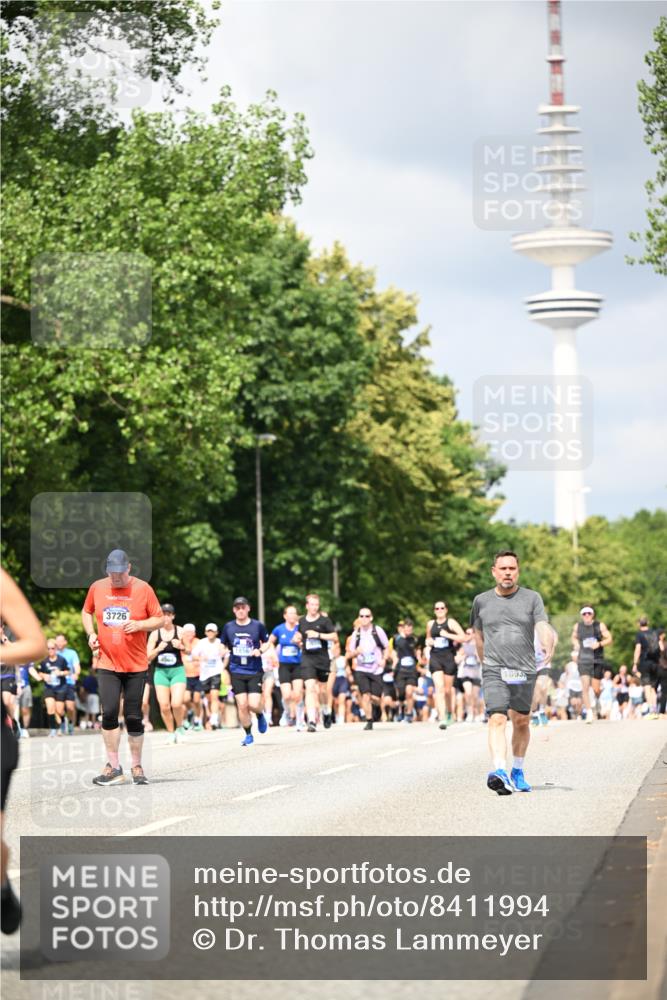 29.06.2025 - hella hamburg halbmarathon Dr. Thomas Lammeyer http://msf.ph/oto/8411994 29.06.2025 10:43:07 Kennedybrücke 1457, 1721, 1856, 2113, 2486, 2524, 2693, 2786, 3216, 3242, 3307, 3323, 3726, 4139, 4155, 4259, 4260, 4603, 4964, 5085, 5089, 5155, 5161, 5617, 5684, 5735, 6199, 6200, 7117, 7165, 7350, 7561, 7589, 7849, 8583, 8635, 8747, 9004, 9689, 11059 meine-sportfotos.de