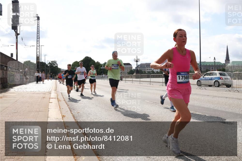 29.06.2025 - hella hamburg halbmarathon Lena Gebhardt http://msf.ph/oto/8412081 29.06.2025 10:04:36 Lombardsbrücke 16128, 16145, 13625, 17569, 1213, 1316, 1347, 1377, 1559, 1674, 2011, 2463, 2628, 2698, 2852, 2979, 3994, 4146, 4293, 4394, 4538, 4587, 4951, 5354, 5365, 5869, 5976, 6311, 6706, 6709, 8049, 8177, 8217, 9489, 9526, 10100, 10213, 10709, 10756, 10834, 10962, 11088, 11511, 11551, 11582, 12004, 12005, 12125, 12924, 12998, 13533, 13625, 14340, 14436, 14917, 15525, 15532, 16128, 16145, 16357, 16753, 16989, 16995, 17071, 17113, 17434, 17437, 17814 meine-sportfotos.de