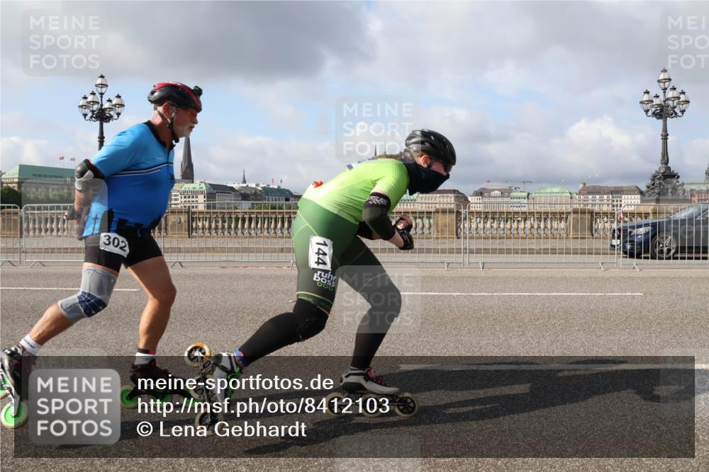 29.06.2025 - hella hamburg halbmarathon Lena Gebhardt http://msf.ph/oto/8412103 29.06.2025 08:55:33 Lombardsbrücke 144, 144, 302, 00 meine-sportfotos.de