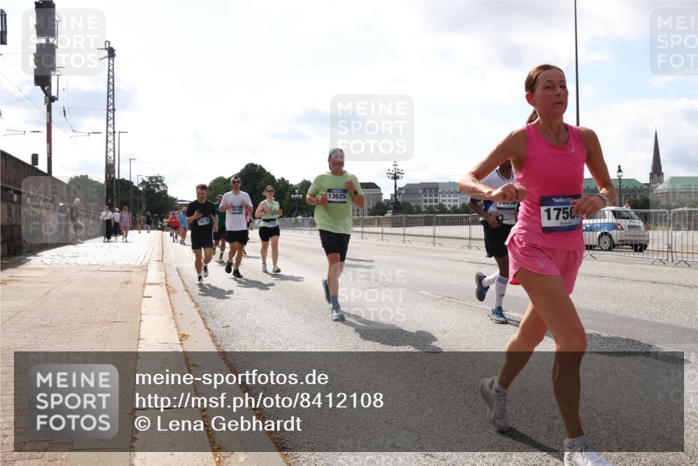 29.06.2025 - hella hamburg halbmarathon Lena Gebhardt http://msf.ph/oto/8412108 29.06.2025 10:04:36 Lombardsbrücke 13625, 16145, 16128, 0030, 1756, 1213, 1316, 1347, 1377, 1559, 1674, 2011, 2463, 2628, 2698, 2852, 2979, 3994, 4146, 4293, 4394, 4538, 4587, 4951, 5354, 5365, 5869, 5976, 6311, 6706, 6709, 8049, 8177, 8217, 9489, 9526, 10100, 10213, 10709, 10756, 10834, 10962, 11088, 11511, 11551, 11582, 12004, 12005, 12125, 12924, 12998, 13533, 13625, 14340, 14436, 14917, 15525, 15532, 16128, 16145, 16357, 16753, 16989, 16995, 17071, 17113, 17434, 17437, 17814 meine-sportfotos.de