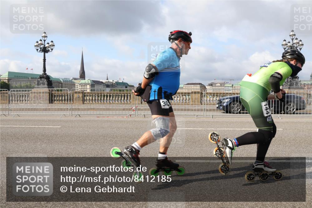 29.06.2025 - hella hamburg halbmarathon Lena Gebhardt http://msf.ph/oto/8412185 29.06.2025 08:55:33 Lombardsbrücke 30, 144 meine-sportfotos.de