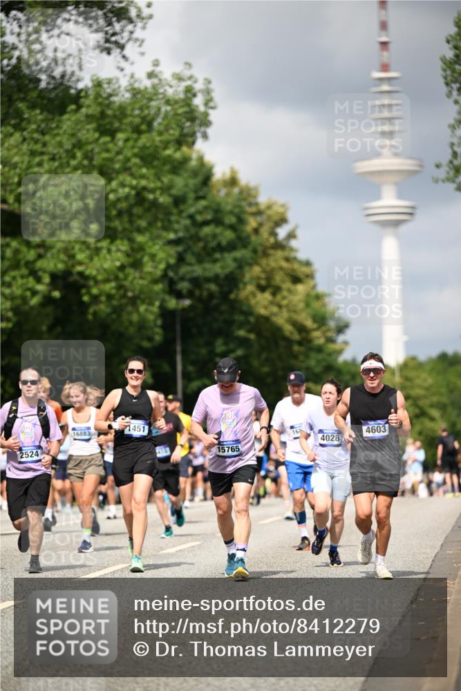 29.06.2025 - hella hamburg halbmarathon Dr. Thomas Lammeyer http://msf.ph/oto/8412279 29.06.2025 10:43:20 Kennedybrücke 1451, 1856, 1883, 2092, 2498, 2524, 2534, 2660, 3216, 3307, 3726, 4028, 4410, 4603, 4964, 5617, 5684, 5735, 6112, 7341, 7350, 7589, 7815, 10315, 10604, 10696, 11059, 11129, 11313 meine-sportfotos.de