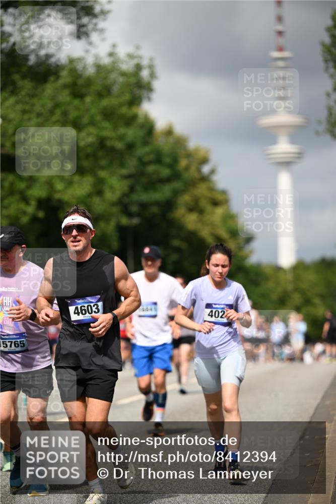 29.06.2025 - hella hamburg halbmarathon Dr. Thomas Lammeyer http://msf.ph/oto/8412394 29.06.2025 10:43:23 Kennedybrücke 1451, 1856, 1883, 2092, 2498, 2524, 2534, 2660, 3216, 3307, 3726, 4028, 4410, 4603, 4964, 5617, 5684, 5735, 6112, 7263, 7341, 7350, 7589, 7684, 7815, 8783, 10315, 10604, 10696, 11059, 11129, 11313, 11382 meine-sportfotos.de