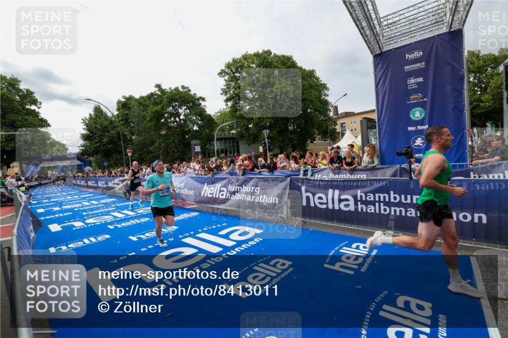29.06.2025 - hella hamburg halbmarathon Zöllner http://msf.ph/oto/8413011 29.06.2025 10:23:55 Ziel 6699, 7963, 9447, 10780, 11194, 12360 meine-sportfotos.de