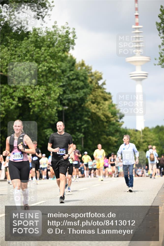 29.06.2025 - hella hamburg halbmarathon Dr. Thomas Lammeyer http://msf.ph/oto/8413012 29.06.2025 10:43:44 Kennedybrücke 1232, 2498, 2893, 3353, 4855, 6112, 6321, 6342, 6343, 6611, 7053, 7125, 7263, 7501, 7684, 7815, 8243, 8367, 8457, 8783, 9393, 9708, 10001, 10315, 10516, 10554, 10696, 10888, 10901, 11313, 11381, 11382 meine-sportfotos.de