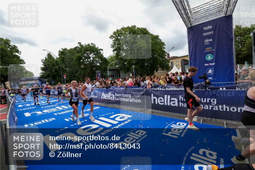 29.06.2025 - hella hamburg halbmarathon Zöllner http://msf.ph/oto/8413043 29.06.2025 10:47:20 Ziel 2623, 2864, 5024, 6134, 6168, 6203, 6716, 7480, 10208, 10211, 11518, 13672, 13782, 14722, 15611, 16286, 17718, 17915, 18856 meine-sportfotos.de