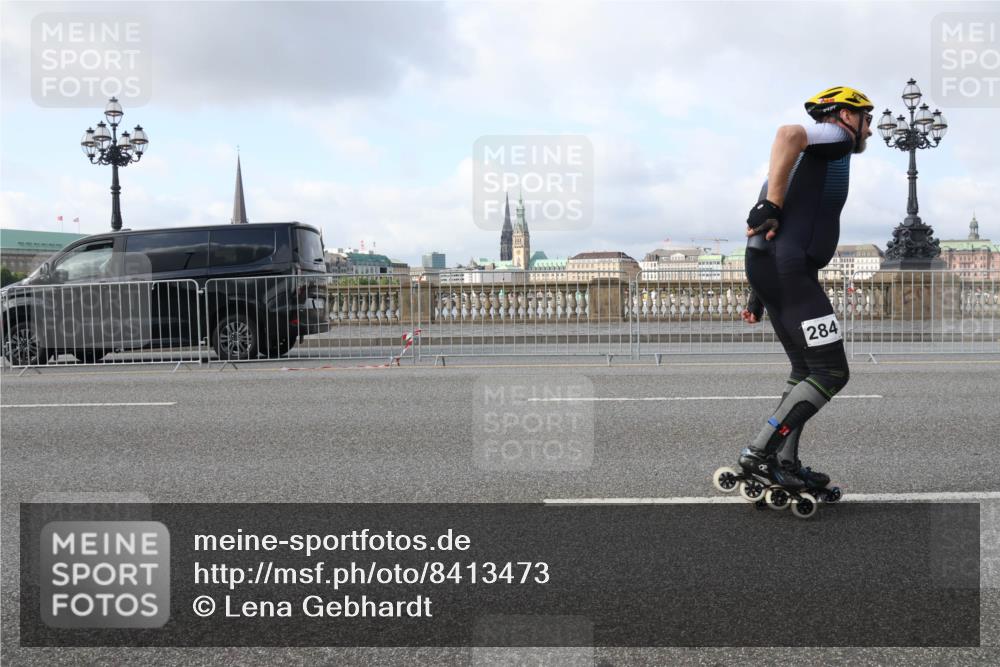 29.06.2025 - hella hamburg halbmarathon Lena Gebhardt http://msf.ph/oto/8413473 29.06.2025 08:55:44 Lombardsbrücke 284 meine-sportfotos.de