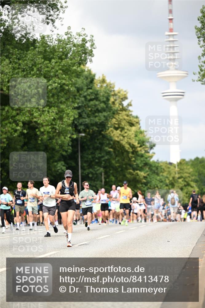 29.06.2025 - hella hamburg halbmarathon Dr. Thomas Lammeyer http://msf.ph/oto/8413478 29.06.2025 10:43:59 Kennedybrücke 1232, 1760, 2313, 2893, 2976, 3046, 3353, 3727, 4523, 4659, 4855, 6321, 6427, 6698, 6739, 7045, 7053, 7125, 7501, 8243, 8367, 8457, 9455, 9698, 9708, 9777, 10001, 10441, 10512, 10516, 10714, 10888, 10901, 11175 meine-sportfotos.de