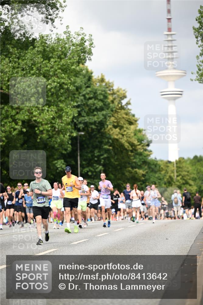 29.06.2025 - hella hamburg halbmarathon Dr. Thomas Lammeyer http://msf.ph/oto/8413642 29.06.2025 10:44:05 Kennedybrücke 1760, 2313, 2976, 3046, 3353, 3727, 3882, 3884, 4173, 4523, 4659, 4752, 4855, 6321, 6427, 6698, 6739, 7045, 7125, 7501, 7524, 8457, 8612, 8865, 8866, 9455, 9698, 9708, 9777, 10441, 10512, 10626, 10714, 10818, 10888, 10901, 11175 meine-sportfotos.de