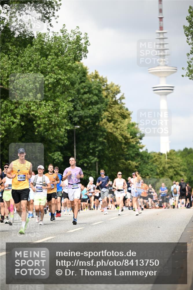 29.06.2025 - hella hamburg halbmarathon Dr. Thomas Lammeyer http://msf.ph/oto/8413750 29.06.2025 10:44:08 Kennedybrücke 1760, 2313, 2976, 3046, 3237, 3353, 3515, 3727, 3882, 3883, 3884, 4173, 4523, 4659, 4752, 4855, 6321, 6427, 6698, 6739, 7045, 7125, 7455, 7456, 7501, 7524, 8612, 8865, 8866, 9455, 9698, 9747, 9777, 10441, 10512, 10626, 10714, 10818, 10888, 10901, 11175, 11242 meine-sportfotos.de