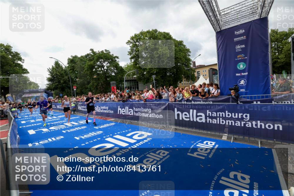 29.06.2025 - hella hamburg halbmarathon Zöllner http://msf.ph/oto/8413761 29.06.2025 10:47:56 Ziel 1604, 1613, 5022, 6836, 8564, 11961, 14383, 14730, 15333, 17451, 18356, 18836 meine-sportfotos.de