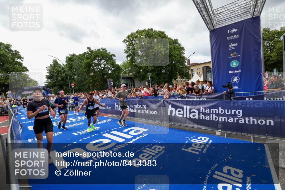 29.06.2025 - hella hamburg halbmarathon Zöllner http://msf.ph/oto/8414383 29.06.2025 10:48:21 Ziel 1537, 5129, 7367, 7599, 8916, 9770, 11211, 11467, 14797, 15629, 15735, 17745, 17982, 18963, 19127 meine-sportfotos.de