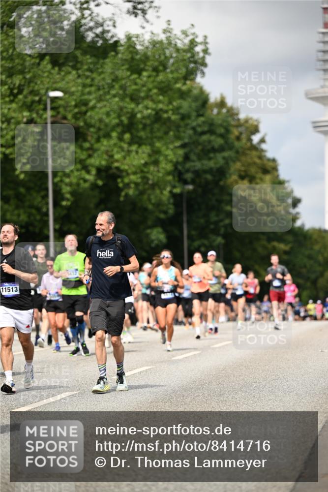 29.06.2025 - hella hamburg halbmarathon Dr. Thomas Lammeyer http://msf.ph/oto/8414716 29.06.2025 10:44:54 Kennedybrücke 1018, 1037, 1291, 1899, 2042, 2109, 2254, 2299, 2515, 2572, 3293, 3306, 3432, 3607, 3810, 4271, 4612, 5059, 5351, 5702, 5753, 5975, 6076, 6163, 6229, 6363, 6673, 6920, 7108, 8378, 8739, 8815, 8984, 9187, 9195, 9237, 9468, 9946, 9977, 10166, 10474, 10920, 10940, 11053 meine-sportfotos.de