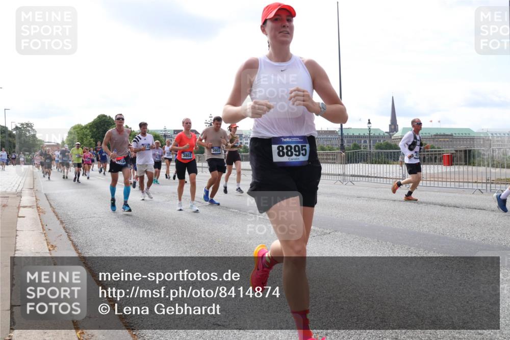 29.06.2025 - hella hamburg halbmarathon Lena Gebhardt http://msf.ph/oto/8414874 29.06.2025 10:17:29 Lombardsbrücke 1803, 3802, 3803, 8895, 1015, 1083, 1137, 1204, 1274, 1298, 1348, 1356, 1458, 1477, 1553, 1749, 1795, 2094, 2259, 2305, 2548, 2860, 2908, 3210, 3292, 3464, 3466, 3622, 3802, 3803, 4194, 4218, 4852, 5002, 5023, 5390, 5929, 5930, 5995, 6126, 6128, 6254, 6336, 6352, 6520, 6522, 6786, 7011, 7258, 7291, 7345, 7410, 7413, 7445, 7566, 7647, 7844, 7945, 8144, 8210, 8253, 8309, 8351, 8433, 8558, 8895, 8983, 9152, 9259, 9400, 9848 meine-sportfotos.de
