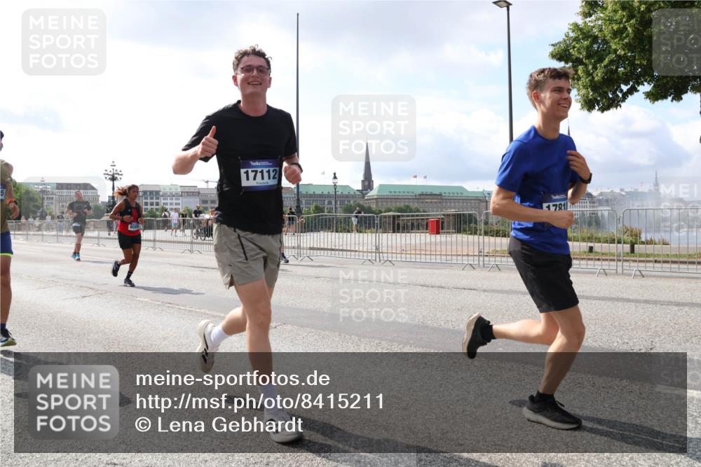 29.06.2025 - hella hamburg halbmarathon Lena Gebhardt http://msf.ph/oto/8415211 29.06.2025 10:05:03 Lombardsbrücke 8089, 17112, 1781, 1126, 1316, 1347, 1559, 1863, 2424, 2463, 2628, 2698, 3071, 3413, 3578, 4146, 4220, 4293, 4394, 4538, 4951, 5869, 6059, 6311, 6907, 6908, 7302, 7826, 8049, 8089, 8999, 9007, 9019, 9075, 9165, 9559, 10100, 10709, 10834, 11088, 11551, 11595, 12125, 12924, 13221, 13242, 13327, 13533, 13717, 14203, 15532, 16134, 16357, 16478, 16579, 16847, 16995, 17112, 17434, 17707, 17814, 17818, 18189, 18616, 18617, 19034 meine-sportfotos.de