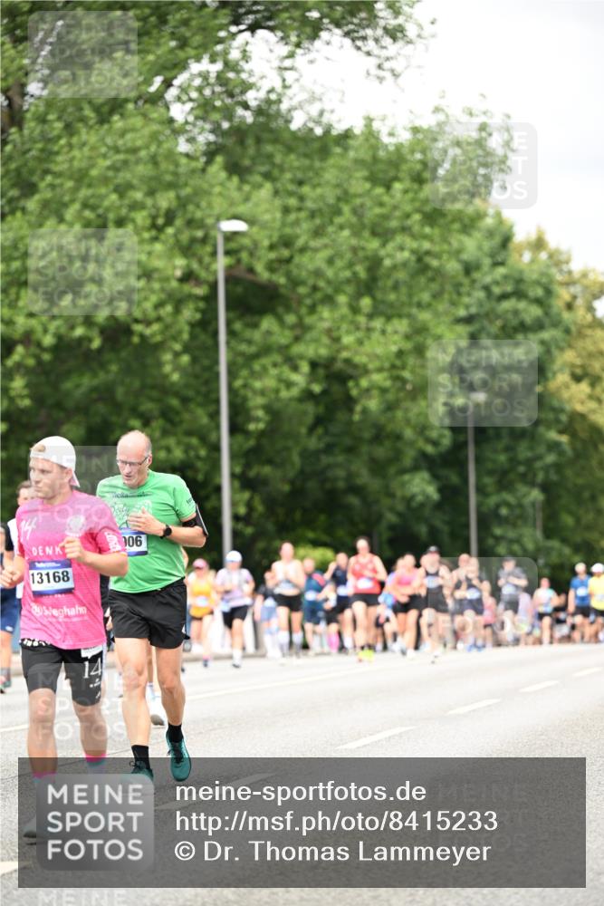 29.06.2025 - hella hamburg halbmarathon Dr. Thomas Lammeyer http://msf.ph/oto/8415233 29.06.2025 10:45:14 Kennedybrücke 1018, 1075, 1323, 2042, 2299, 3293, 3306, 3432, 4044, 4612, 4906, 5059, 5753, 6076, 6098, 6163, 6806, 7108, 7293, 7585, 7829, 7956, 8378, 8429, 8430, 8878, 9237, 9946, 9962, 10166, 10269, 10920, 10940, 11053, 11176 meine-sportfotos.de