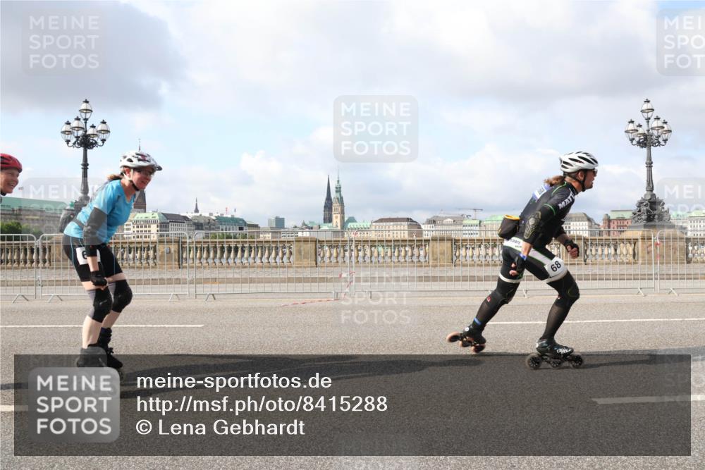 29.06.2025 - hella hamburg halbmarathon Lena Gebhardt http://msf.ph/oto/8415288 29.06.2025 08:56:32 Lombardsbrücke 68 meine-sportfotos.de