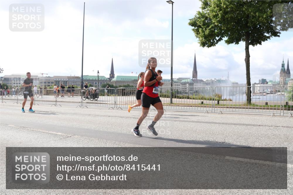 29.06.2025 - hella hamburg halbmarathon Lena Gebhardt http://msf.ph/oto/8415441 29.06.2025 10:05:04 Lombardsbrücke 808, 1126, 1316, 1347, 1559, 1863, 2288, 2424, 2463, 2628, 2698, 3071, 3413, 3578, 4220, 4293, 4394, 4538, 4951, 5869, 6059, 6311, 6907, 6908, 7302, 7826, 8049, 8089, 8999, 9007, 9019, 9075, 9165, 9559, 9680, 10100, 10694, 10709, 10834, 11088, 11551, 11595, 12125, 12924, 13221, 13242, 13327, 13533, 13717, 14203, 15532, 16134, 16357, 16478, 16579, 16847, 16995, 17112, 17434, 17707, 17814, 17818, 18189, 18616, 18617, 19034 meine-sportfotos.de