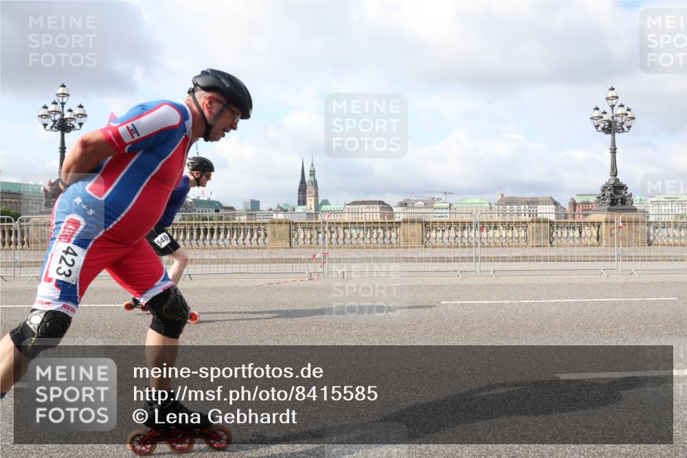 29.06.2025 - hella hamburg halbmarathon Lena Gebhardt http://msf.ph/oto/8415585 29.06.2025 08:56:33 Lombardsbrücke 423, 548 meine-sportfotos.de