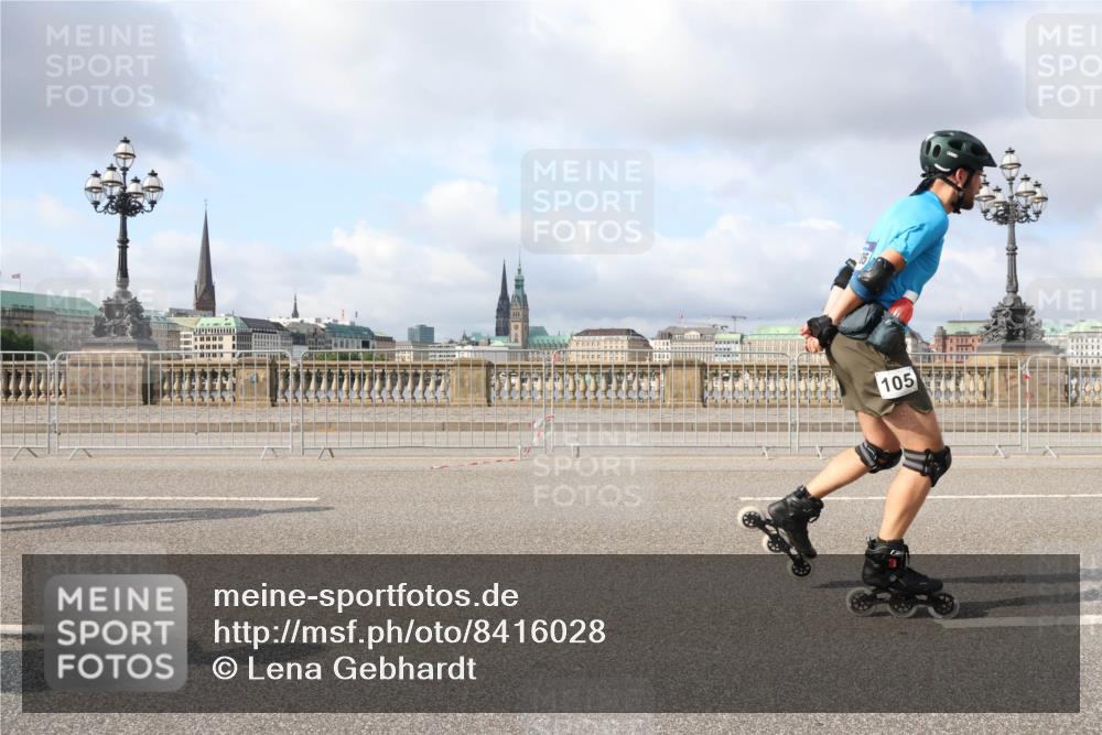29.06.2025 - hella hamburg halbmarathon Lena Gebhardt http://msf.ph/oto/8416028 29.06.2025 08:56:51 Lombardsbrücke 105 meine-sportfotos.de