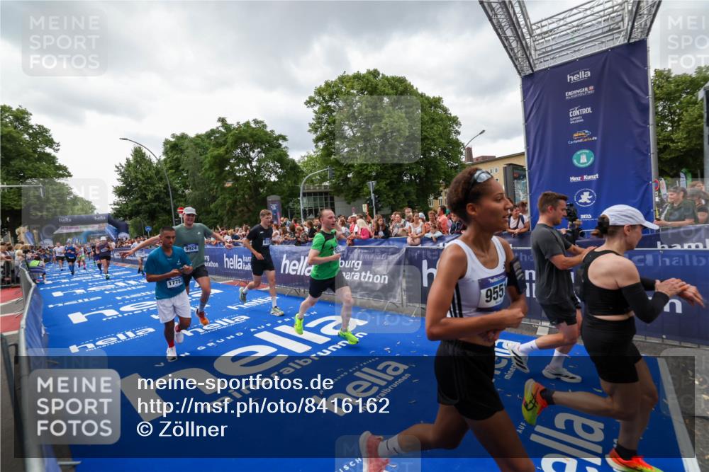 29.06.2025 - hella hamburg halbmarathon Zöllner http://msf.ph/oto/8416162 29.06.2025 10:49:52 Ziel 3543, 4017, 5460, 5894, 6125, 8455, 9126, 9200, 9551, 9597, 9723, 9924, 11975, 13159, 13463, 14794, 16800, 17282, 17753, 19109, 19122 meine-sportfotos.de