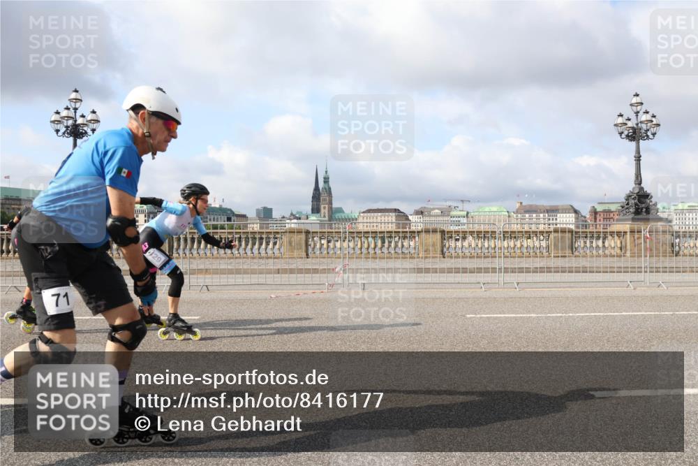 29.06.2025 - hella hamburg halbmarathon Lena Gebhardt http://msf.ph/oto/8416177 29.06.2025 08:56:52 Lombardsbrücke 71, 3, 29 meine-sportfotos.de