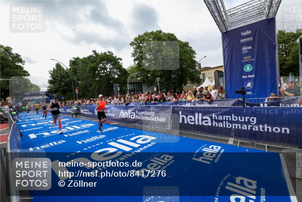 29.06.2025 - hella hamburg halbmarathon Zöllner http://msf.ph/oto/8417276 29.06.2025 10:28:44 Ziel 1953, 3968, 6090, 10222, 15655, 17213, 17428 meine-sportfotos.de