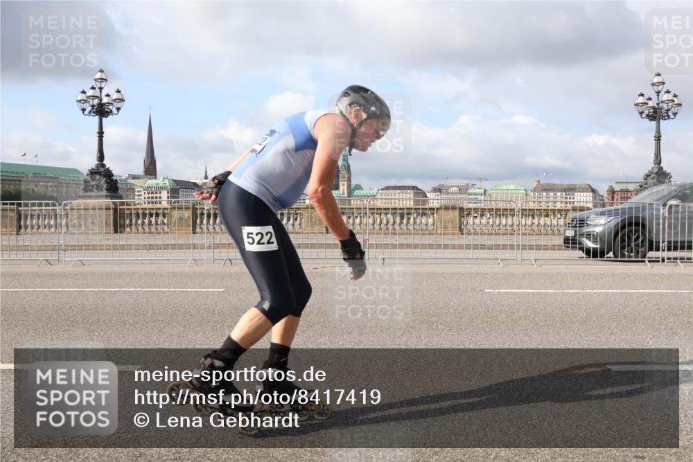 29.06.2025 - hella hamburg halbmarathon Lena Gebhardt http://msf.ph/oto/8417419 29.06.2025 08:57:04 Lombardsbrücke 522 meine-sportfotos.de
